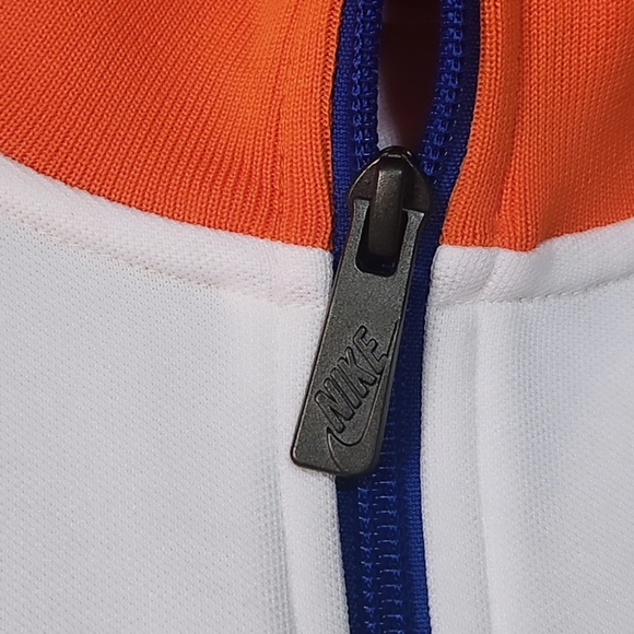 SOLD - Netherlands 2010 Nike warmup zip-up sweater - Picture 3 of 10